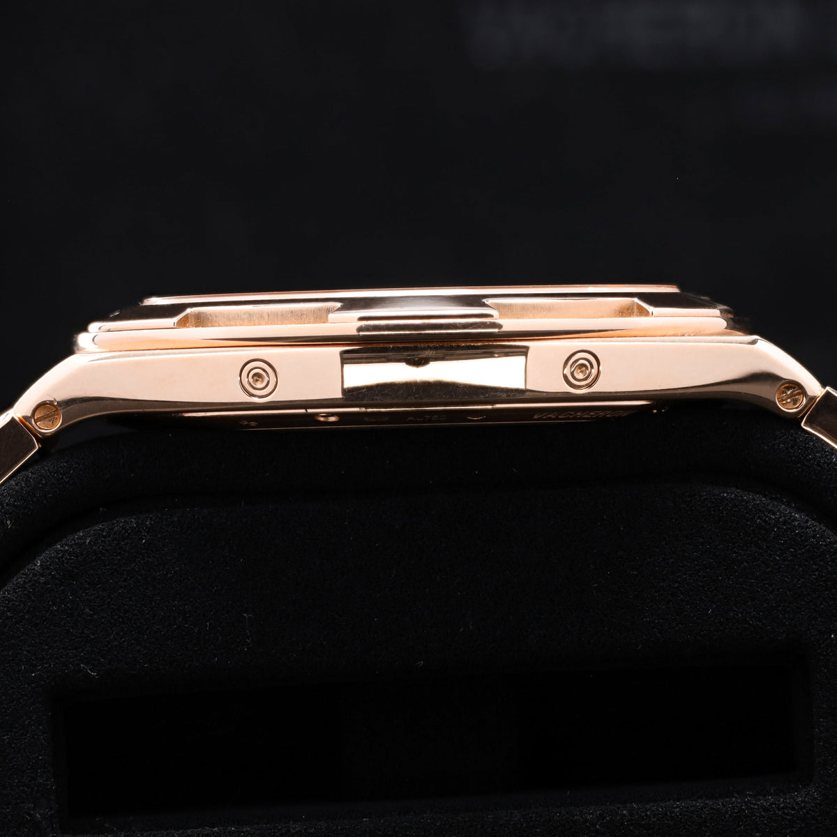 Vacheron Constantin Overseas 2020 Complete 41.5mm 18k Rose Gold Silver Dial 18k Rose Gold Bezel 18k Rose Gold Integrated Bracelet with Folding Clasp 4300V/120R-B064