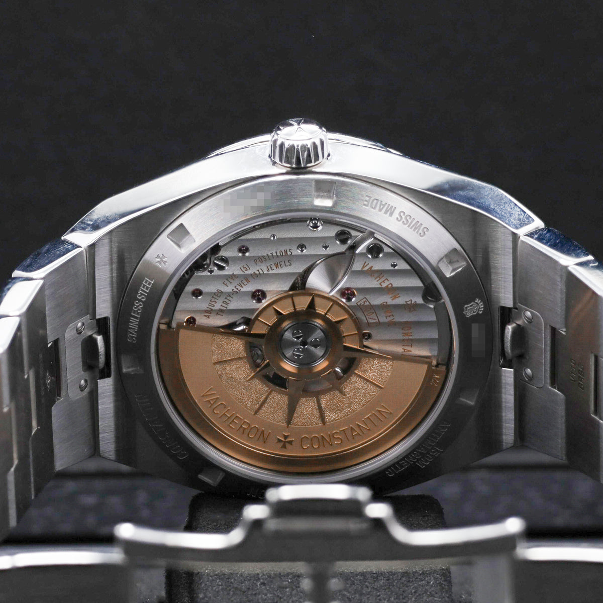 Vacheron Constantin Complete 2021 Stainless Steel Blue Sunburst Steel Maltese Cross-Inspired Bezel Stainless Steel Integrated Bracelet 4500V