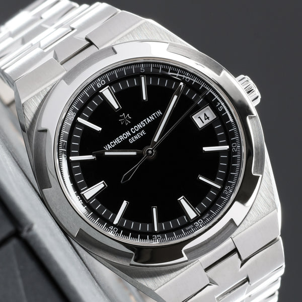 Vacheron Constantin Overseas 2025 Complete 41mm Stainless Steel Black Dial Stainless Steel Six-Sided Bezel Stainless Steel Integrated Bracelet with Triple-Blade Folding Clasp 4520V/210A-B483