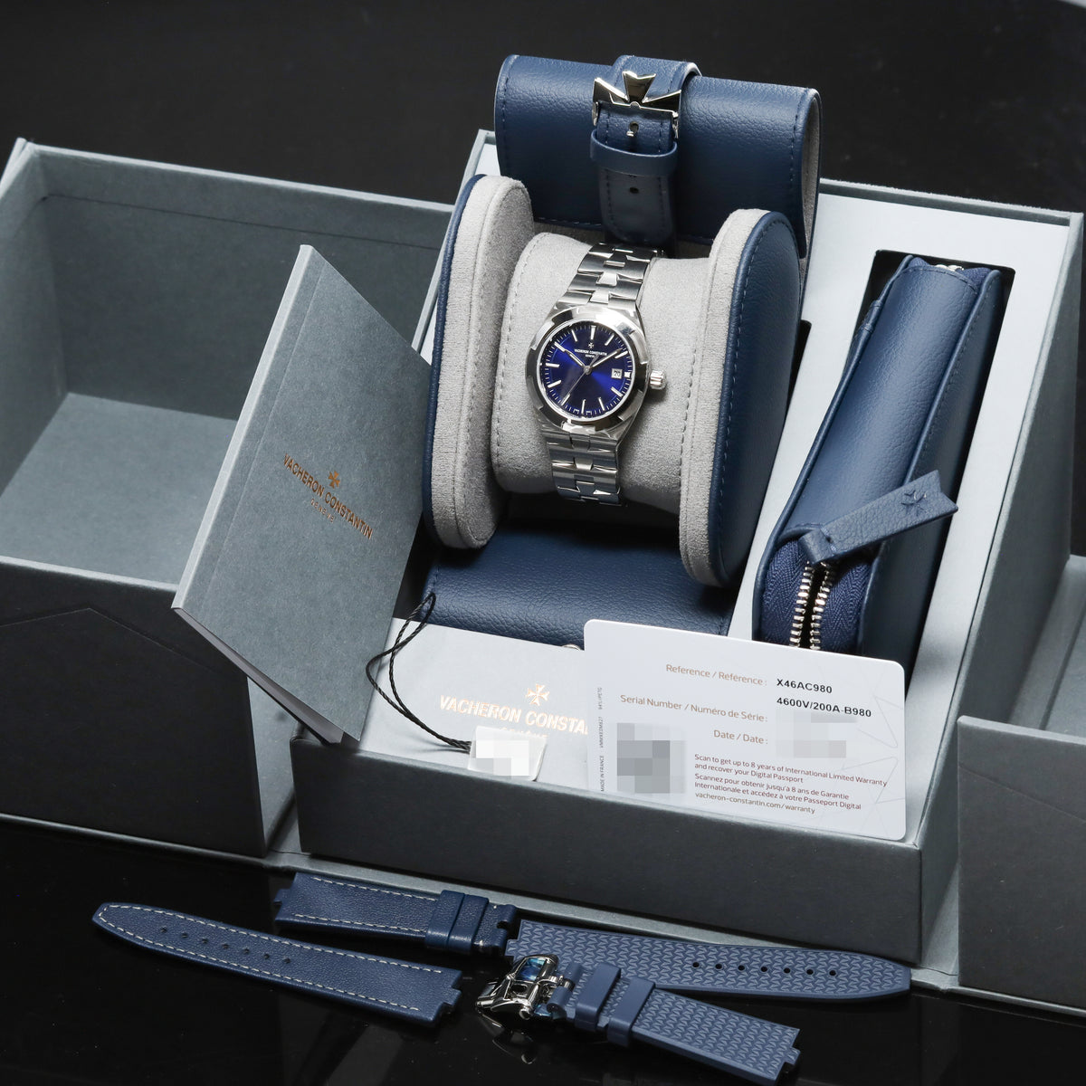 Vacheron Constantin Overseas 2026 Complete 34.5mm Stainless Steel Sunburst Blue Lacquered Dial Stainless Steel Maltese Cross-Inspired Bezel Integrated Stainless Steel Bracelet with Triple Folding Clasp 4600V