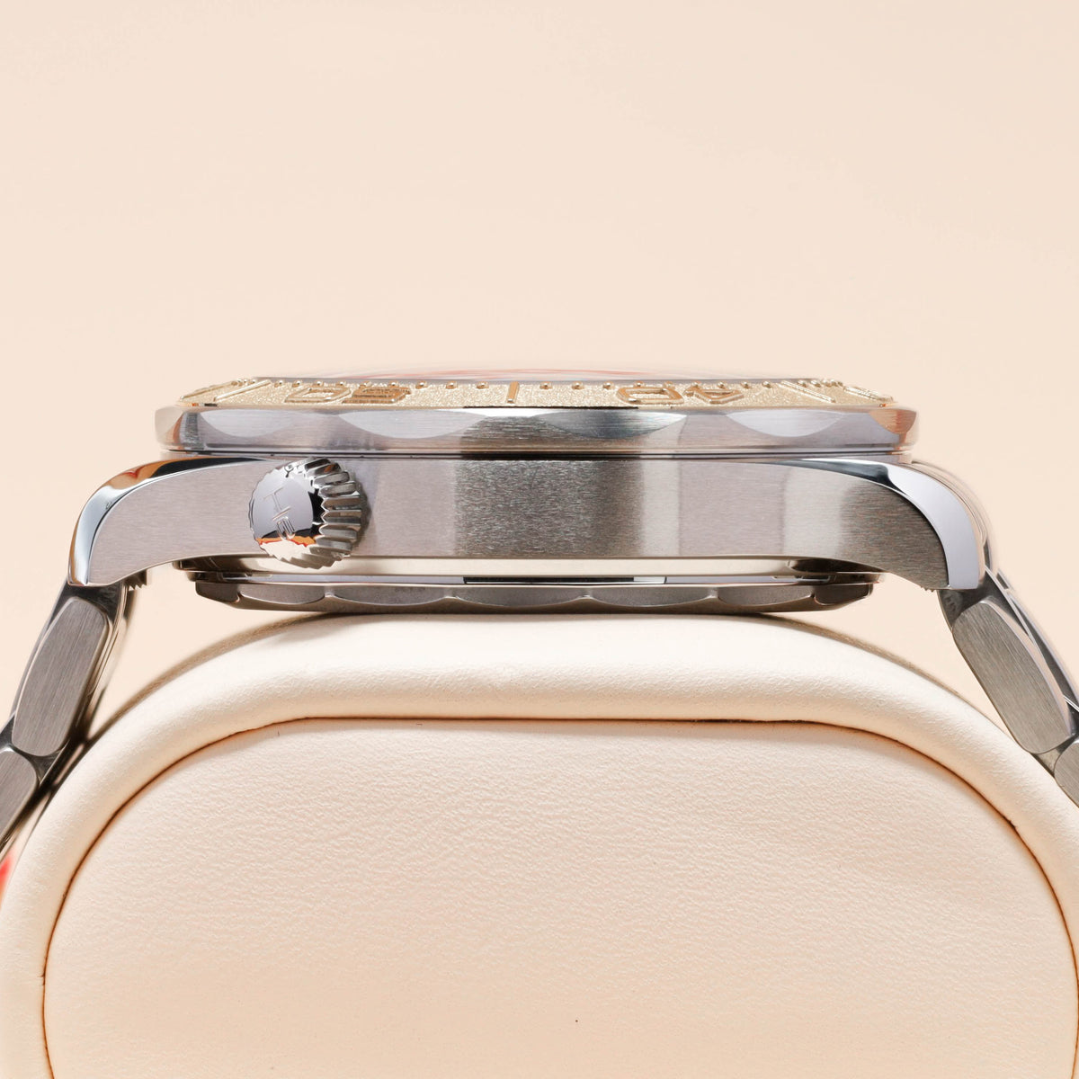 Omega Seamaster Paris 2024 Complete 42mm Stainless Steel and 18k Moonshine Gold White Ceramic Dial 18k Moonshine Gold Unidirectional Bezel Stainless Steel Bracelet 522.21.42.20.04.001