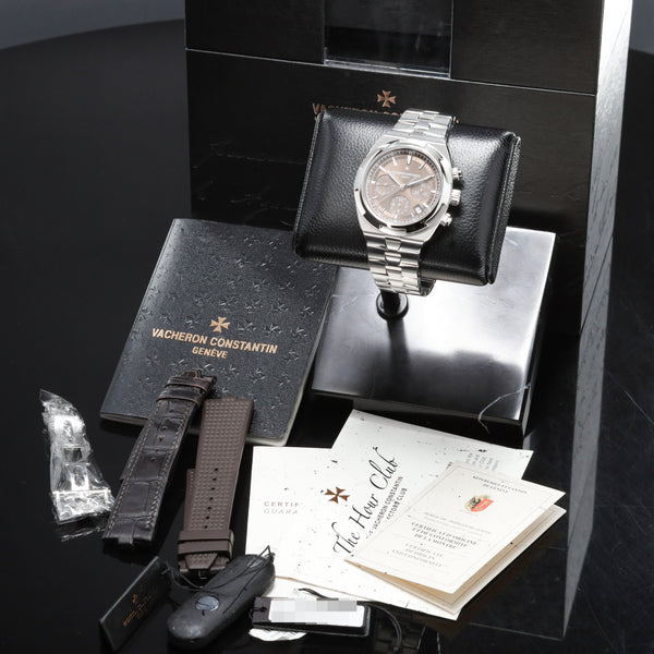 Vacheron Constantin Overseas 2017 Complete 42.5mm Stainless Steel Brown Dial Stainless Steel Six-Sided Bezel Stainless Steel Bracelet 5500V/110A