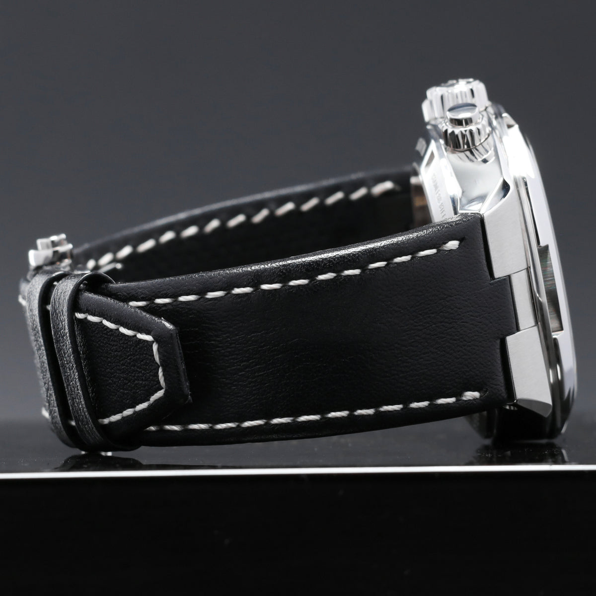 Vacheron Constantin Overseas 2023 Complete 42.5mm Stainless Steel Silver Panda Dial Black Sub Dials Stainless Steel Maltese Cross-Inspired Bezel Stainless Steel Bracelet 5500V/110A-B686