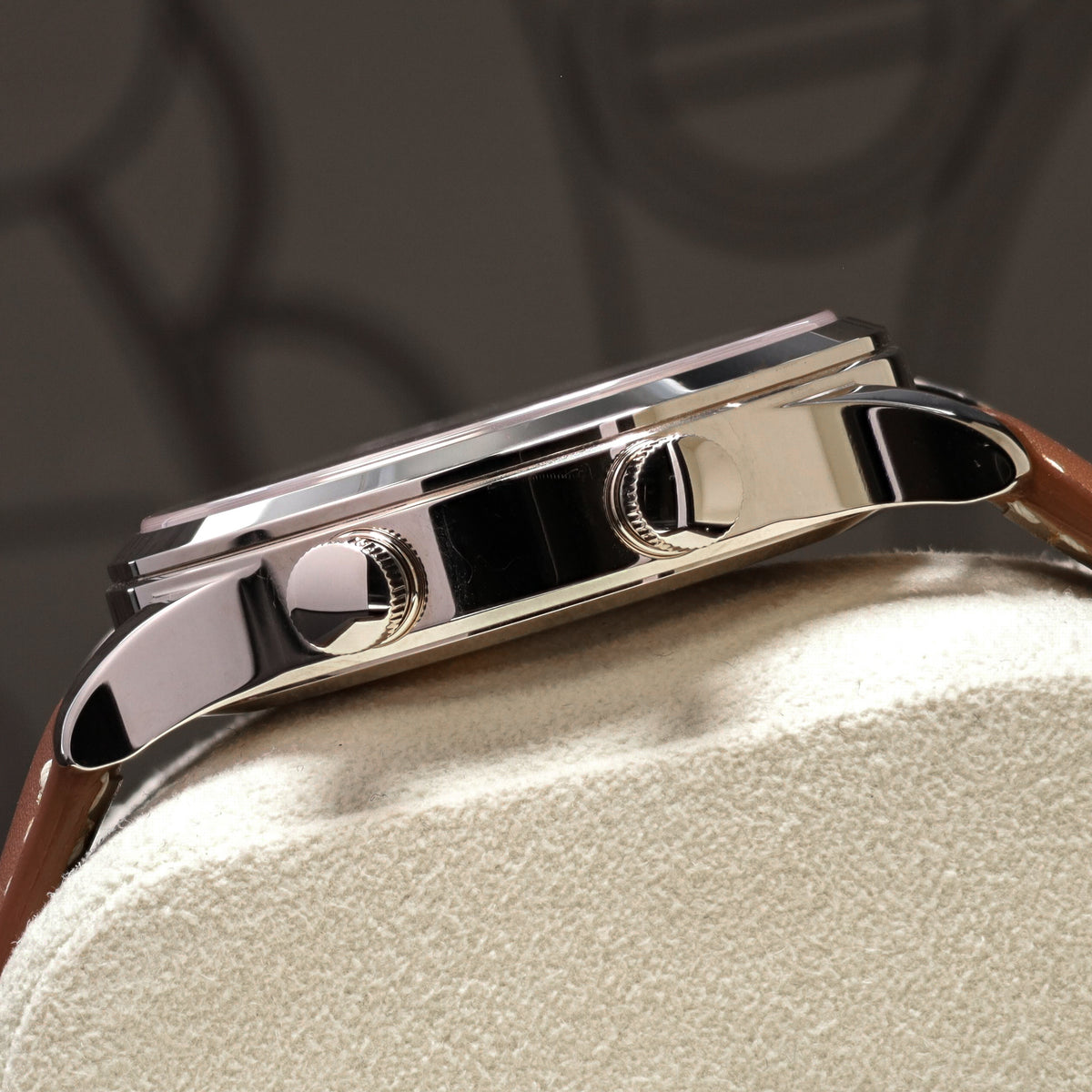 Patek Philippe Calatrava 2025 Complete 42mm 18k White Gold Blue Dial 18k White Gold Bezel Brown Leather Strap 5524G-001