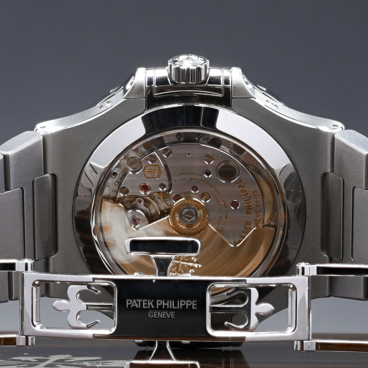 Patek Philippe Nautilus Complete 40mm Stainless Steel Blue Dial Rounded Octagonal Bezel Integrated Nautilus Bracelet 57261A