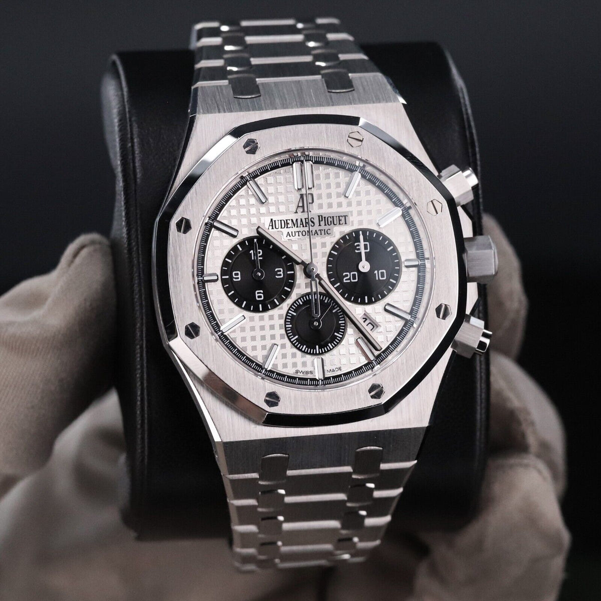 Audemars Piguet Royal Oak Chrono 41mm White Dial Black Steel Panda 26331ST