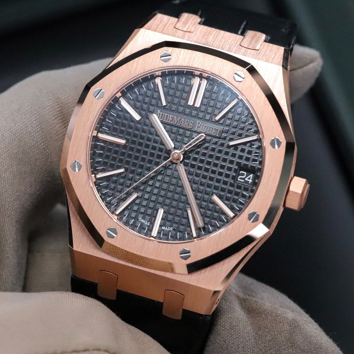 2024 Audemars Piguet Royal Oak UNWORN 41mm Rose Gold Black Dial 15510OR - Update