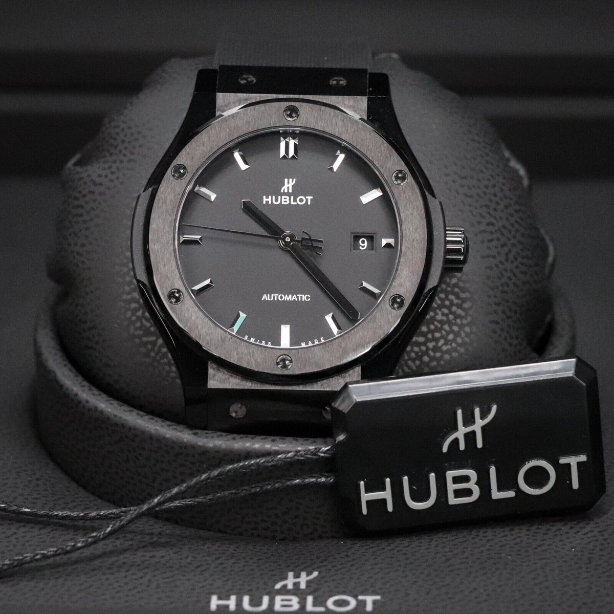 Hublot Classic Fusion 42mm Black Magic Ceramic Rubber 542.CM.1171.RX - Complete