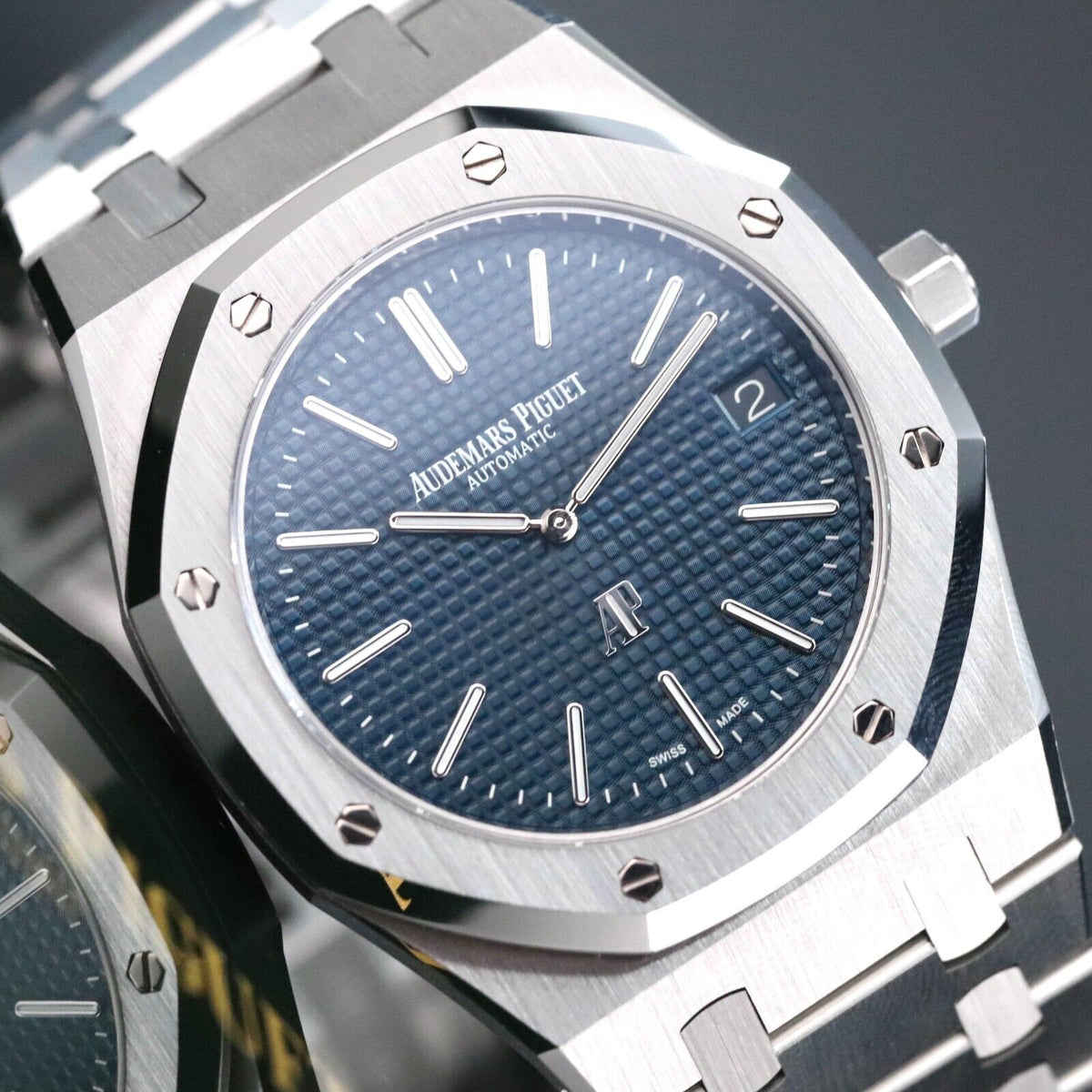 Audemars Piguet Royal Oak “Jumbo” Extra Thin 39mm Blue Dial 15202ST.OO.1240ST.01