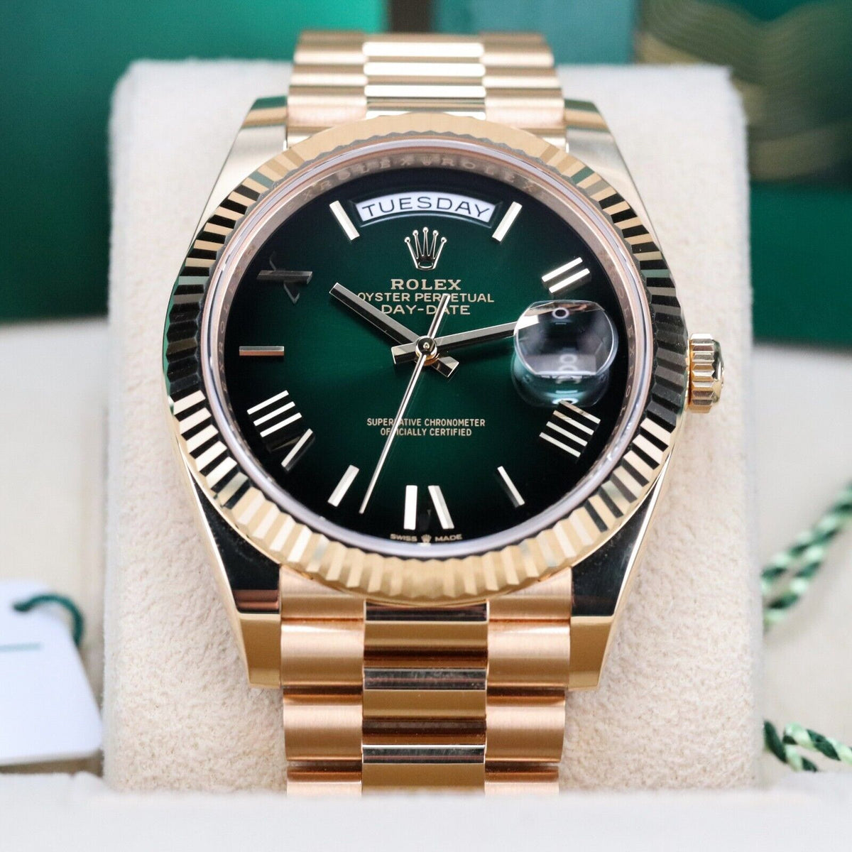 2024 Rolex Day-Date NEW Green Ombre Dial 40mmYellow Gold President 228238 Unworn