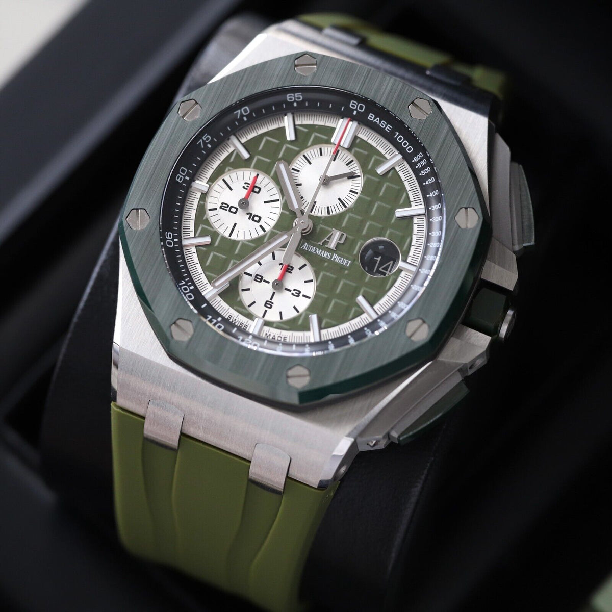 Audemars Piguet Royal Oak Offshore 44mm LTD ED 1/400 Green Camo 26400SO B&P Mint