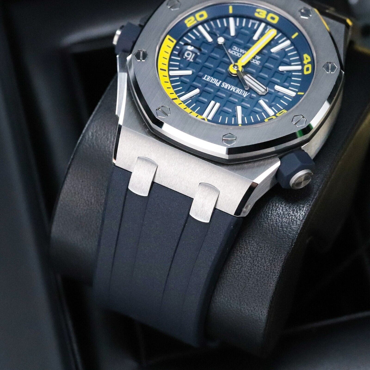 Audemars Piguet Royal Oak Offshore Diver 42mm Blue Yellow Funky Colors 15710ST.OO.A027CA.01