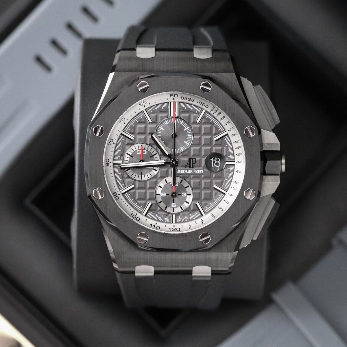 Audemars Piguet Royal Oak Offshore Chrono 44mm Ceramic Anthracite 44mm 26405CE.OO.A002CA.01