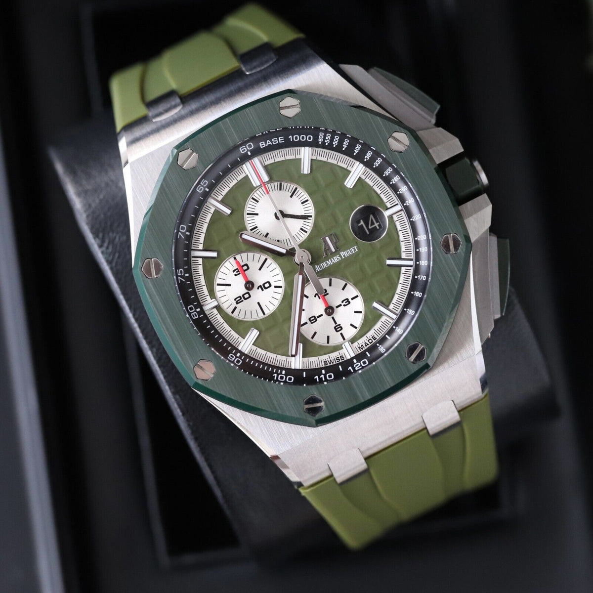 Audemars Piguet Royal Oak Offshore 44mm LTD ED 1/400 Green Camo 26400SO B&P Mint