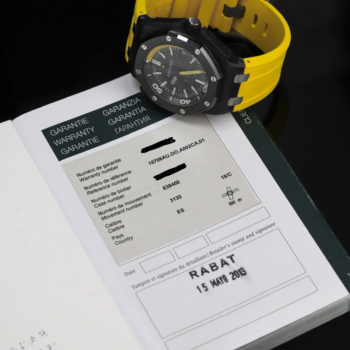 Audemars Piguet Royal Oak Offshore Diver 42mm Forged Carbon Yellow 15706AU MINT