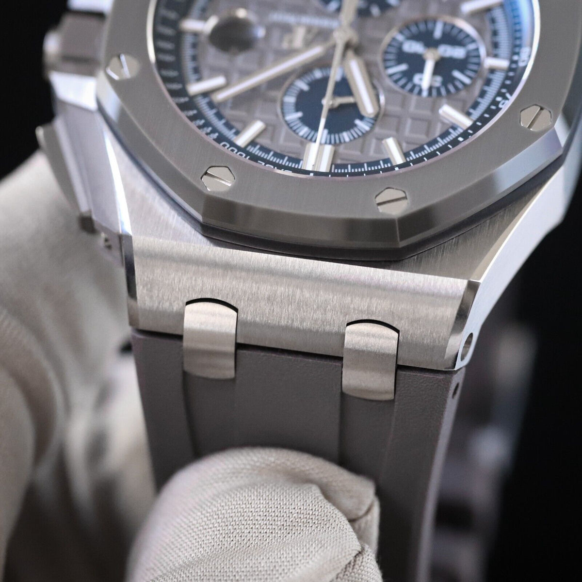 Audemars Piguet Royal Oak Offshore Chrono 44mm Titanium Gray Blue 26400IO.OO.A004CA.02