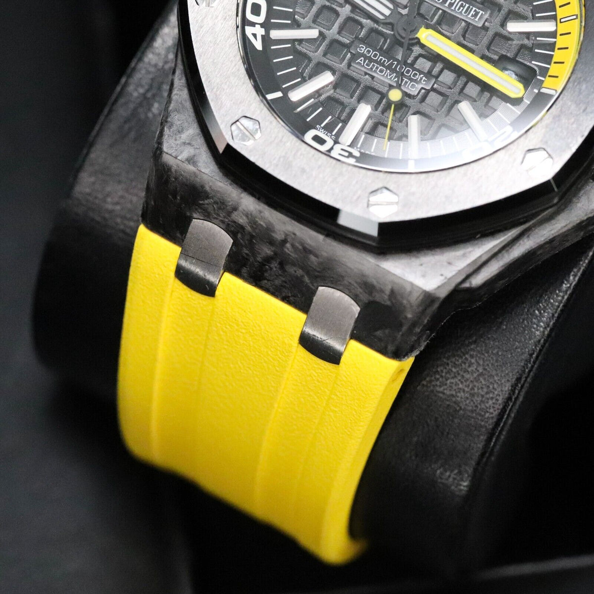 Audemars Piguet Royal Oak Offshore Diver 42mm Forged Carbon Yellow 15706AU MINT