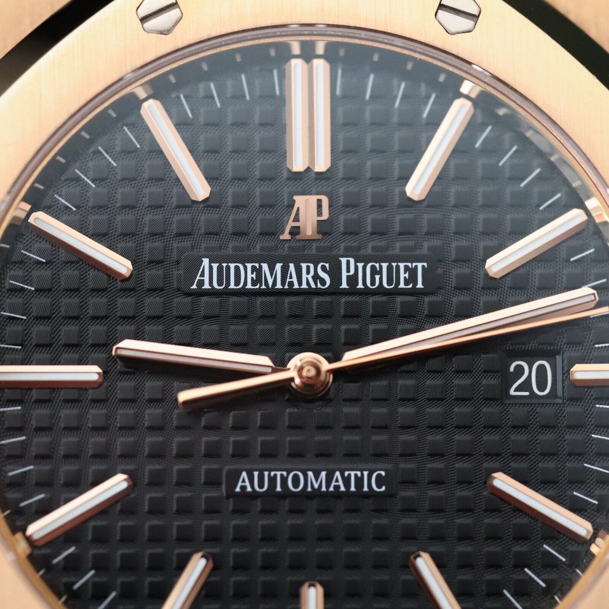 Audemars Piguet Royal Oak Automatic 41mm Rose Gold Black Dial 15400OR Mint