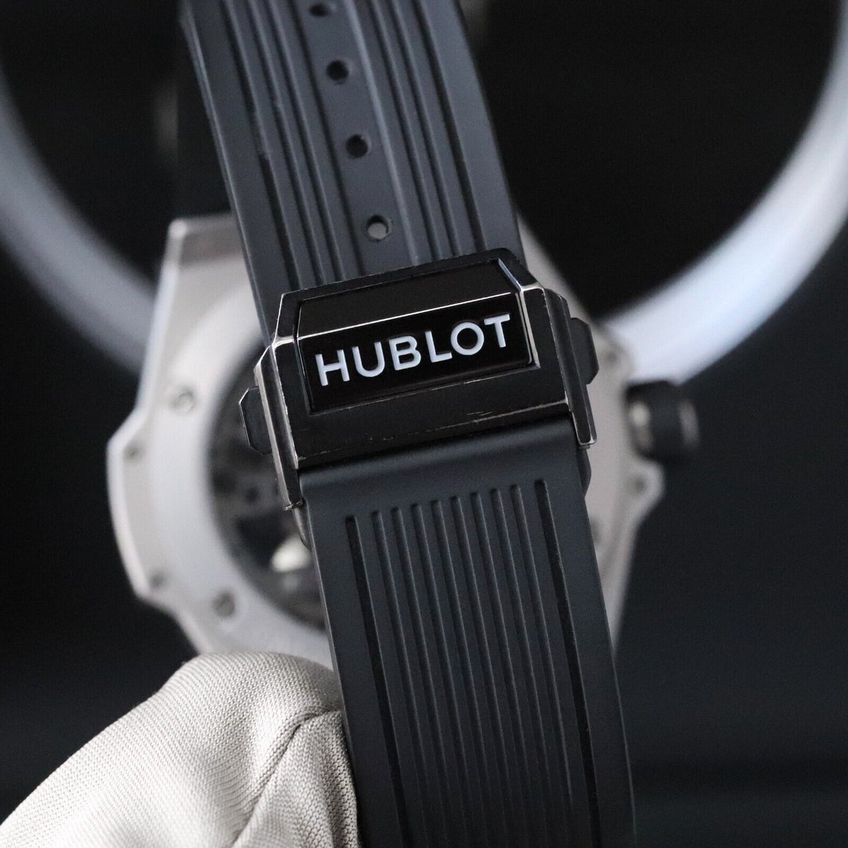 Hublot Big Bang Meca-10 45mm Titanium $23K MSRP Skeleton 10 Day 414.NI.1123.RX