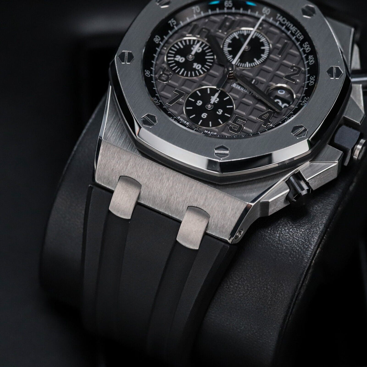 Audemars Piguet Royal Oak Offshore 42mm SERVICED Elephant Steel Chrono 26470ST