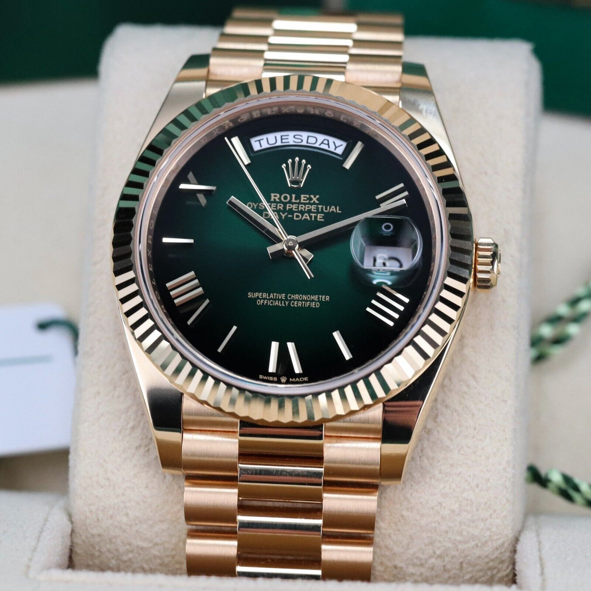 2024 Rolex Day-Date NEW Green Ombre Dial 40mmYellow Gold President 228238 Unworn