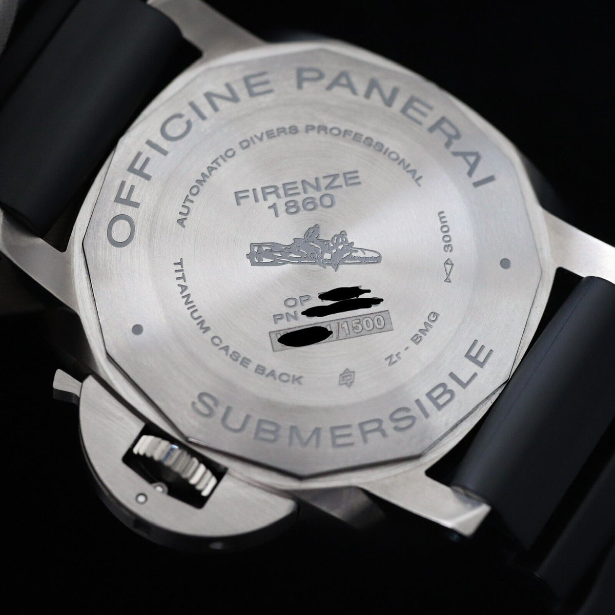 Panerai Luminor Submersible Carbotech 47mm Blue BMG-Tech PAM00799 PAM 799 - MINT