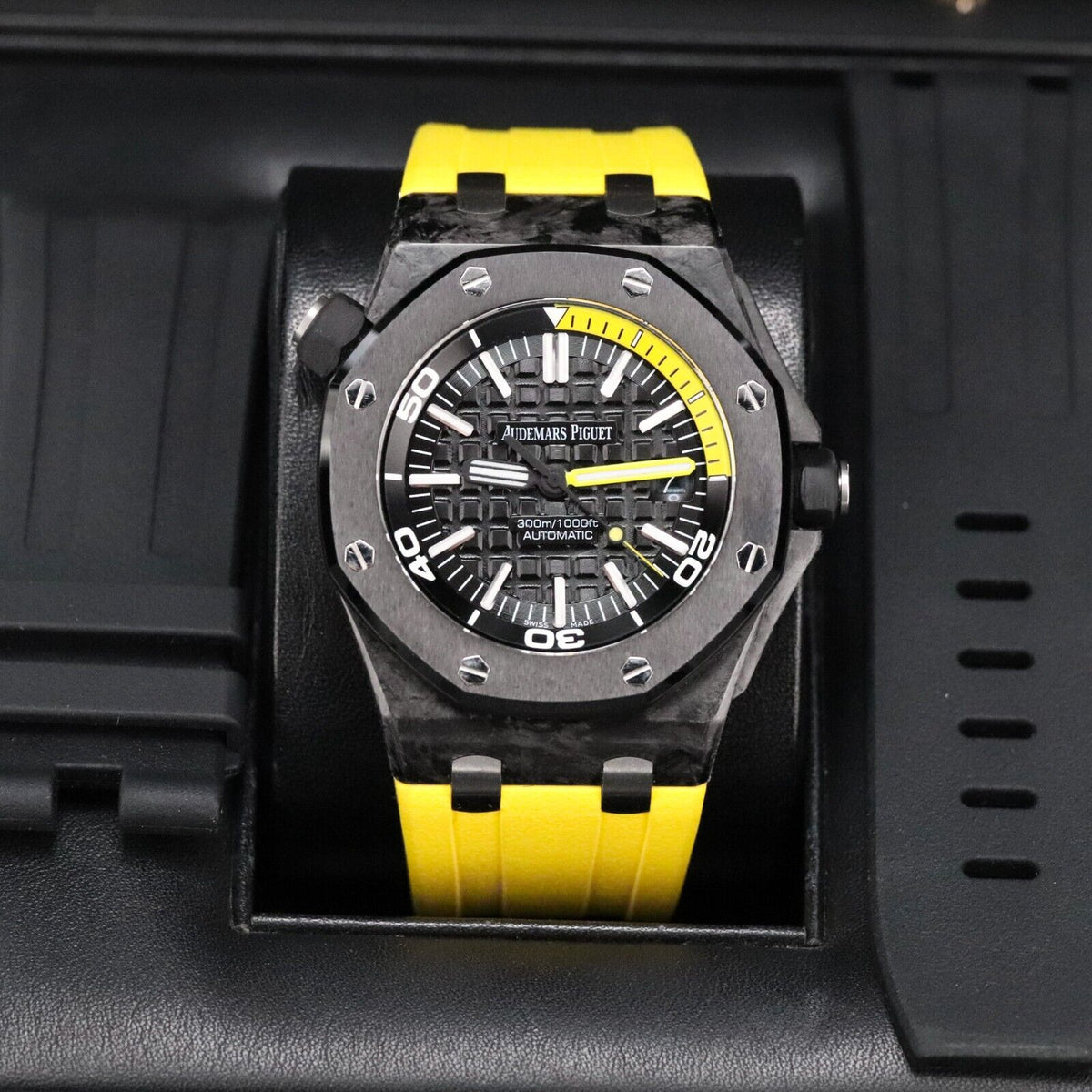 Audemars Piguet Royal Oak Offshore Diver 42mm Forged Carbon Yellow 15706AU MINT