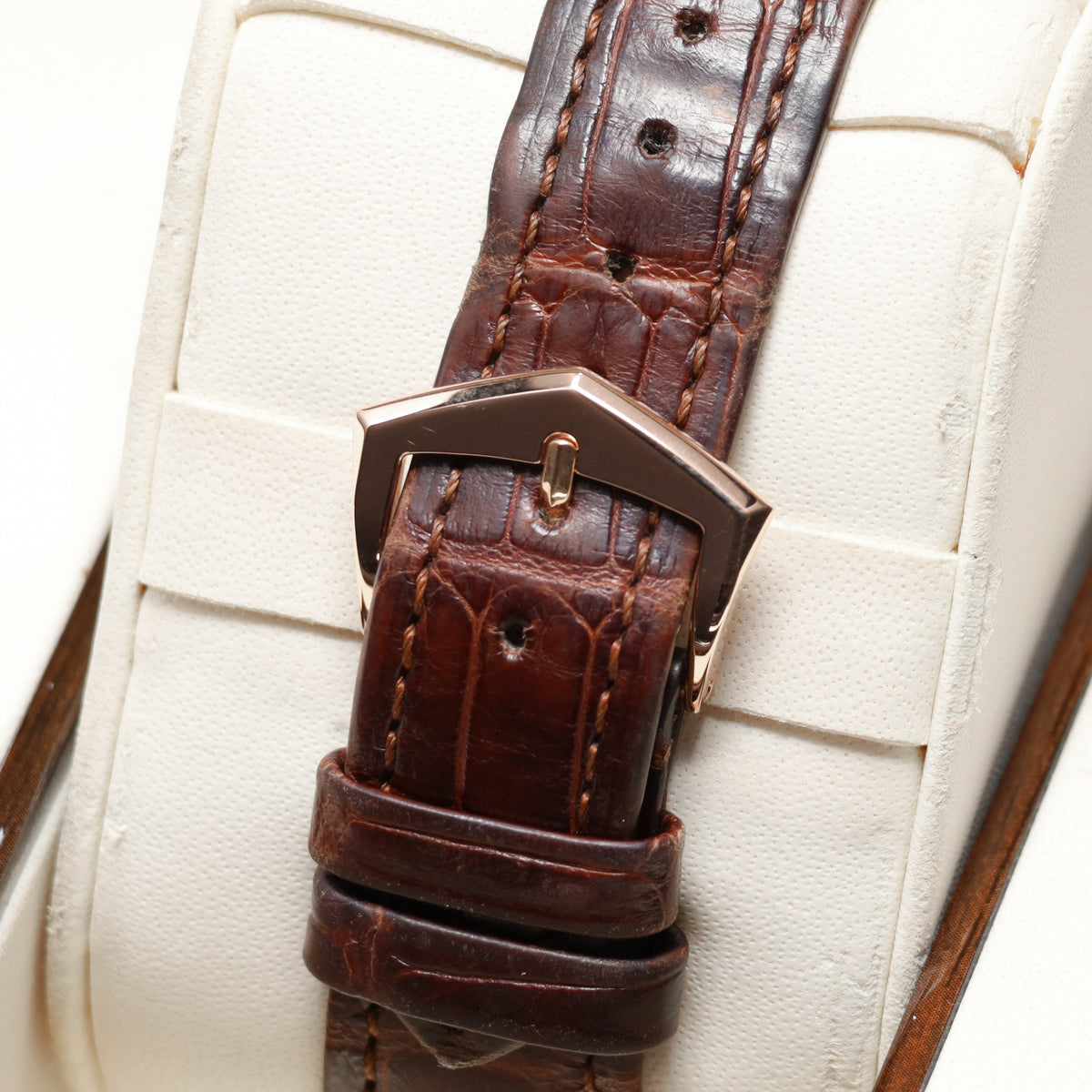 Patek Philippe Calatrava 2025 Complete 39mm 18k Rose Gold White Dial 18k Rose Gold Hobnail Bezel Brown Leather Strap 6119R