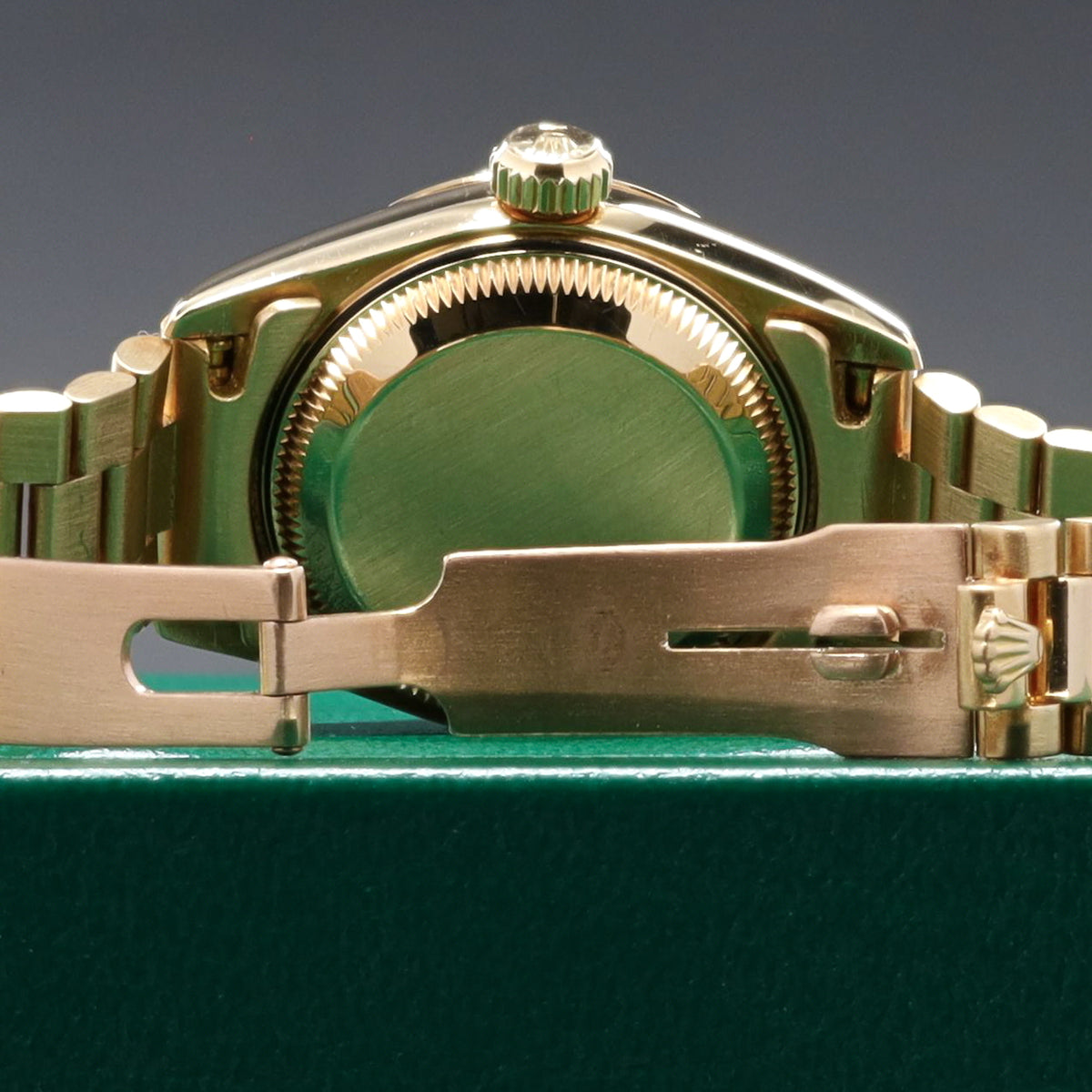 Rolex Datejust 26mm 18k Yellow Gold Case,Datejust Dial Yellow Gold Fluted Bezel 18k Yellow Gold Jubilee Bracelet 69178