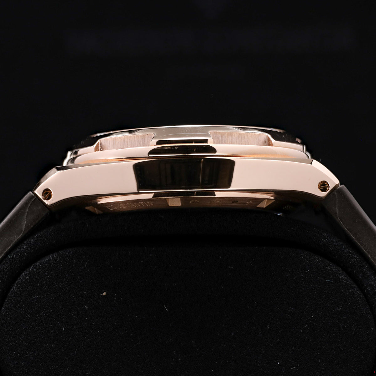 Vacheron Overseas 2020 Complete 42.5mm 18k Rose Gold Silver Sunburst Overseas Maltese Cross Inspired Bezel Black Rubber Strap 7900V