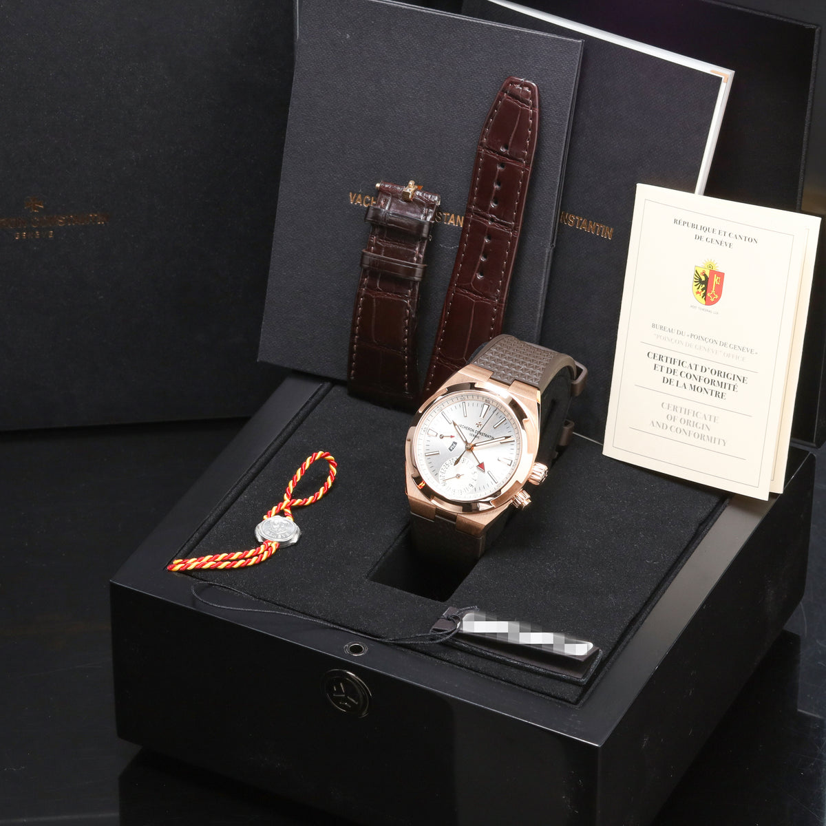 Vacheron Overseas 2020 Complete 42.5mm 18k Rose Gold Silver Sunburst Overseas Maltese Cross Inspired Bezel Black Rubber Strap 7900V