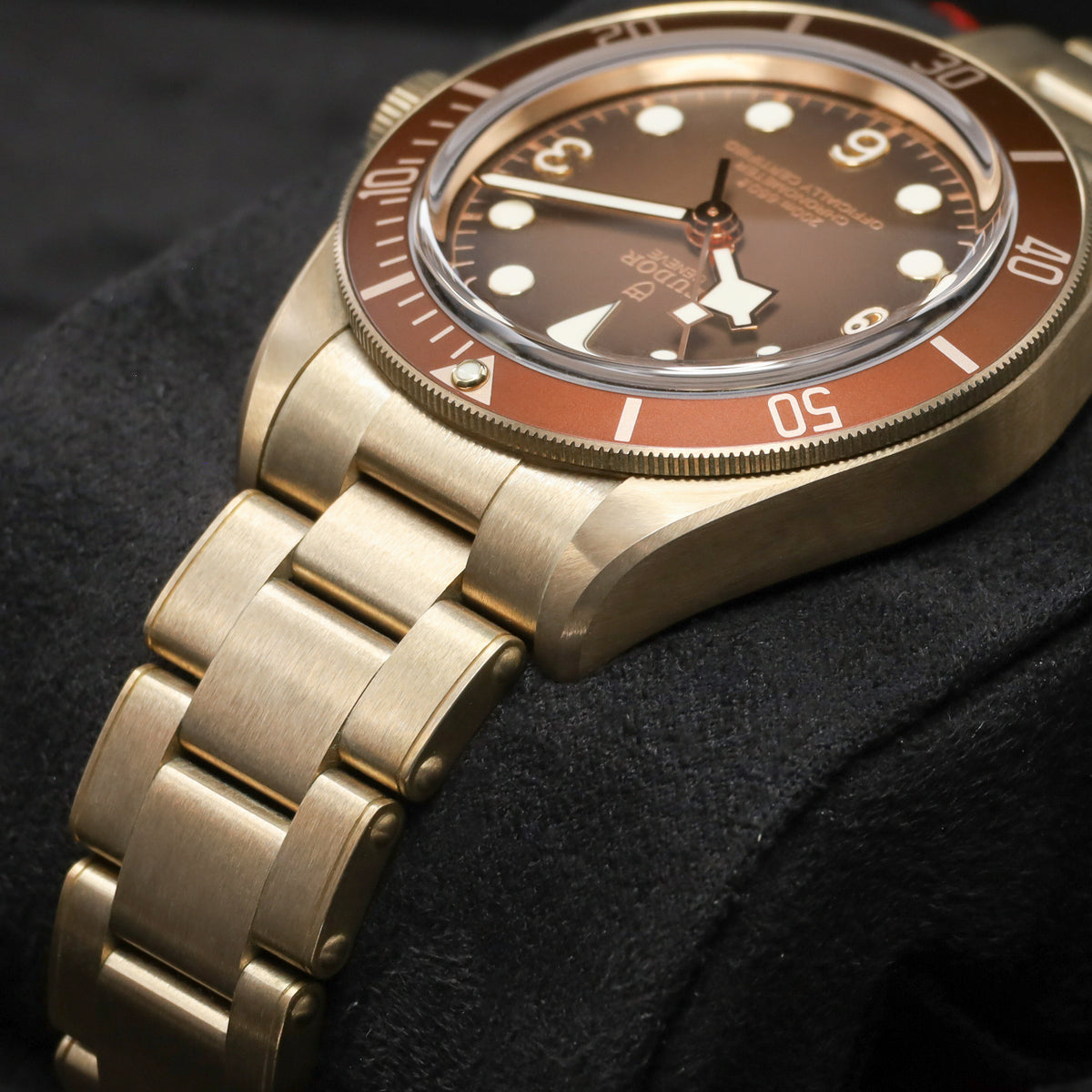 Tudor Black Bay 58 2026 Complete 39mm Bronze Brown-Bronze Gradient Dial Bronze Bezel with Brown-Bronze Aluminum Insert Bronze Bracelet with T-fit Clasp 79012M