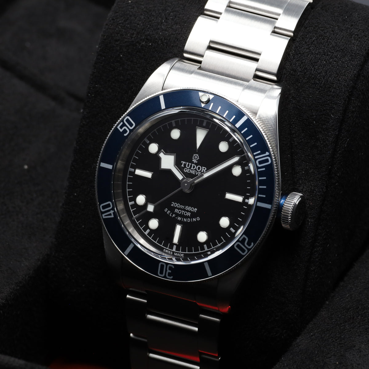 Tudor Black Bay "Blueberry" 2016 Complete 41mm Black Dial Steel Case Heritage Black Blue Bezel Stainless Steel Riveted Bracelet 79220B