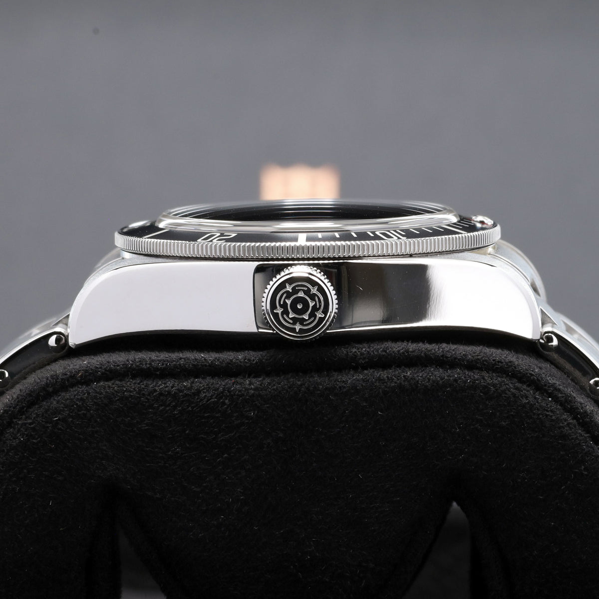 Tudor Black Bay 2020 41mm Stainless Steel Black Dial Black aluminum Stainless Steel Rivet-Style Bracelet 79230N