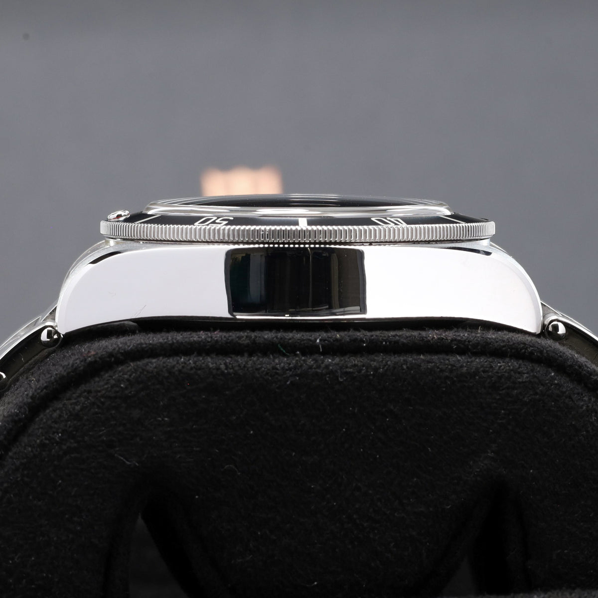 Tudor Black Bay 2020 41mm Stainless Steel Black Dial Black aluminum Stainless Steel Rivet-Style Bracelet 79230N