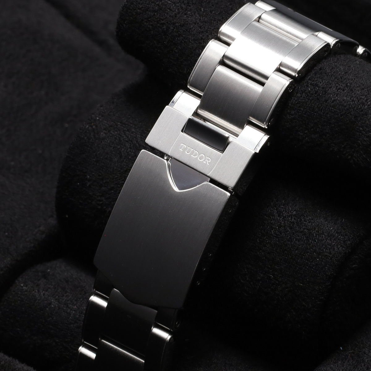 Tudor Black Bay 2020 41mm Stainless Steel Black Dial Black aluminum Stainless Steel Rivet-Style Bracelet 79230N