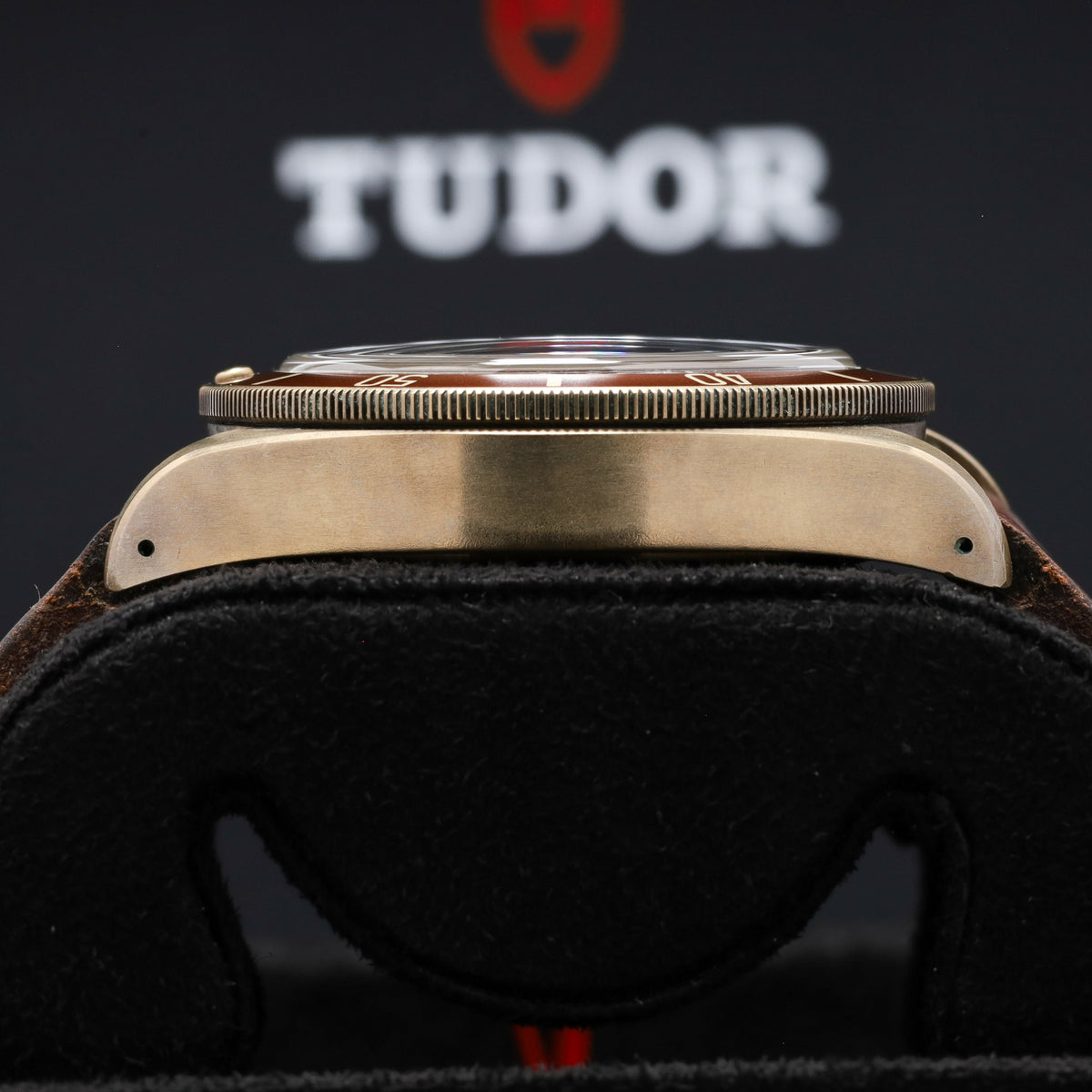Tudor Black Bay 43mm Bronze Dark Brown/Black Dial Bronze Bezel Leather Strap 79250BM