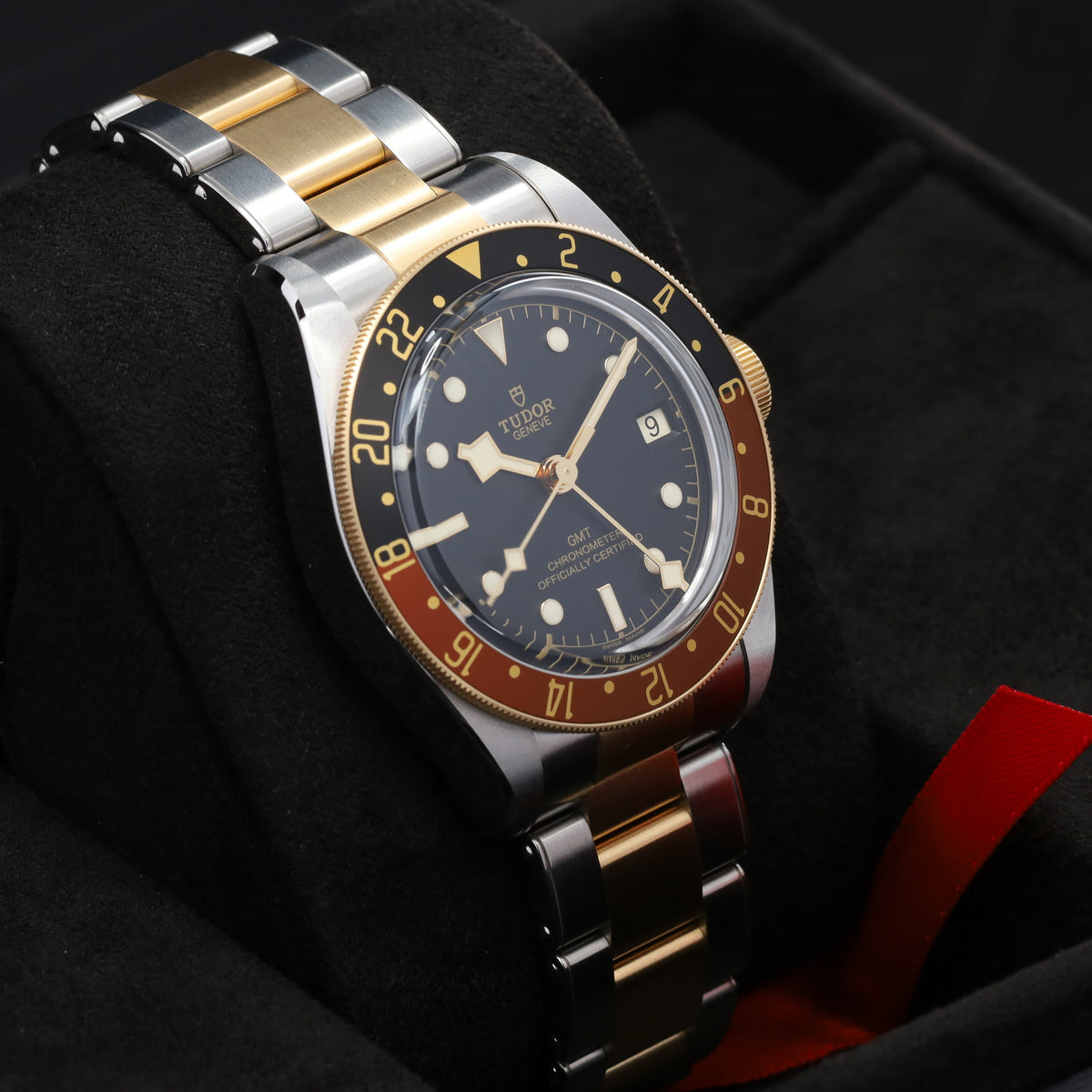Tudor Black Bay GMT Rootbeer 2025 Complete 41mm Black Dial Two Tone Gold Ceramic Bezel 79833MN