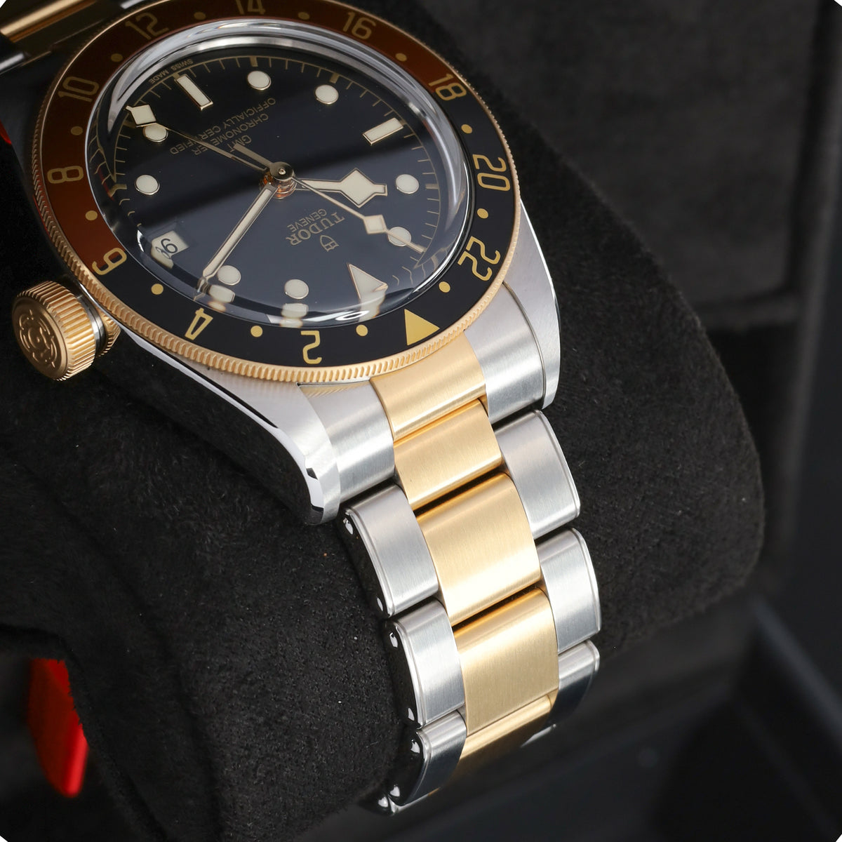 Tudor Black Bay GMT Rootbeer 2025 Complete 41mm Black Dial Two Tone Gold Ceramic Bezel 79833MN