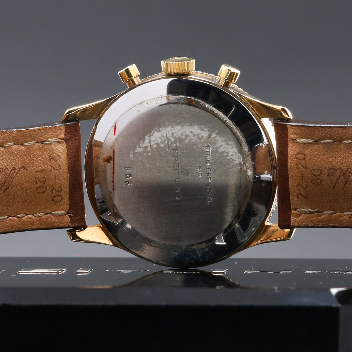 Breitling Navitimer 1959 Complete 41mm Yellow Gold Black Dial Gold Slide-Rule Bezel Leather strap 806 AOPA