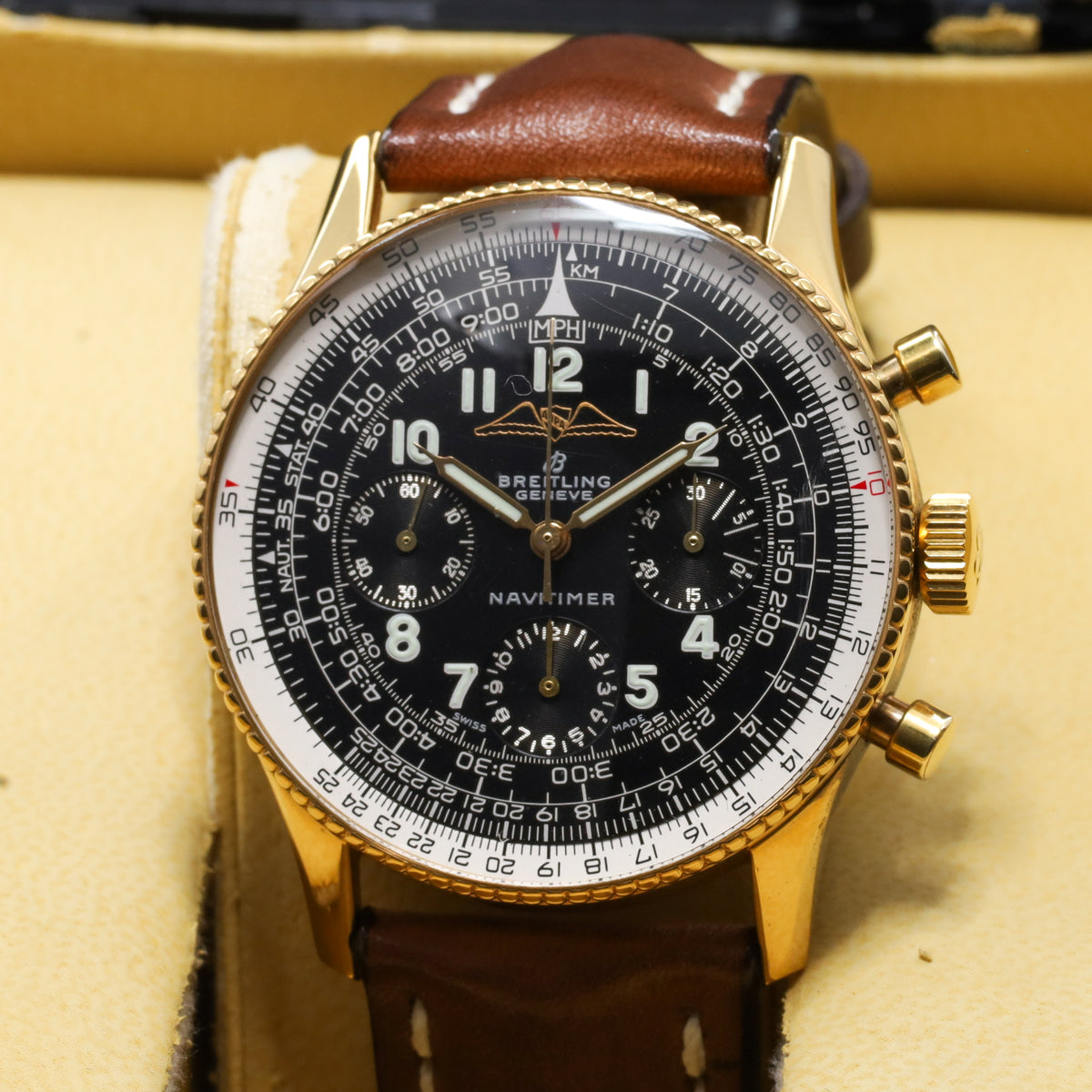 Breitling Navitimer 1959 Complete 41mm Yellow Gold Black Dial Gold Slide-Rule Bezel Leather strap 806 AOPA