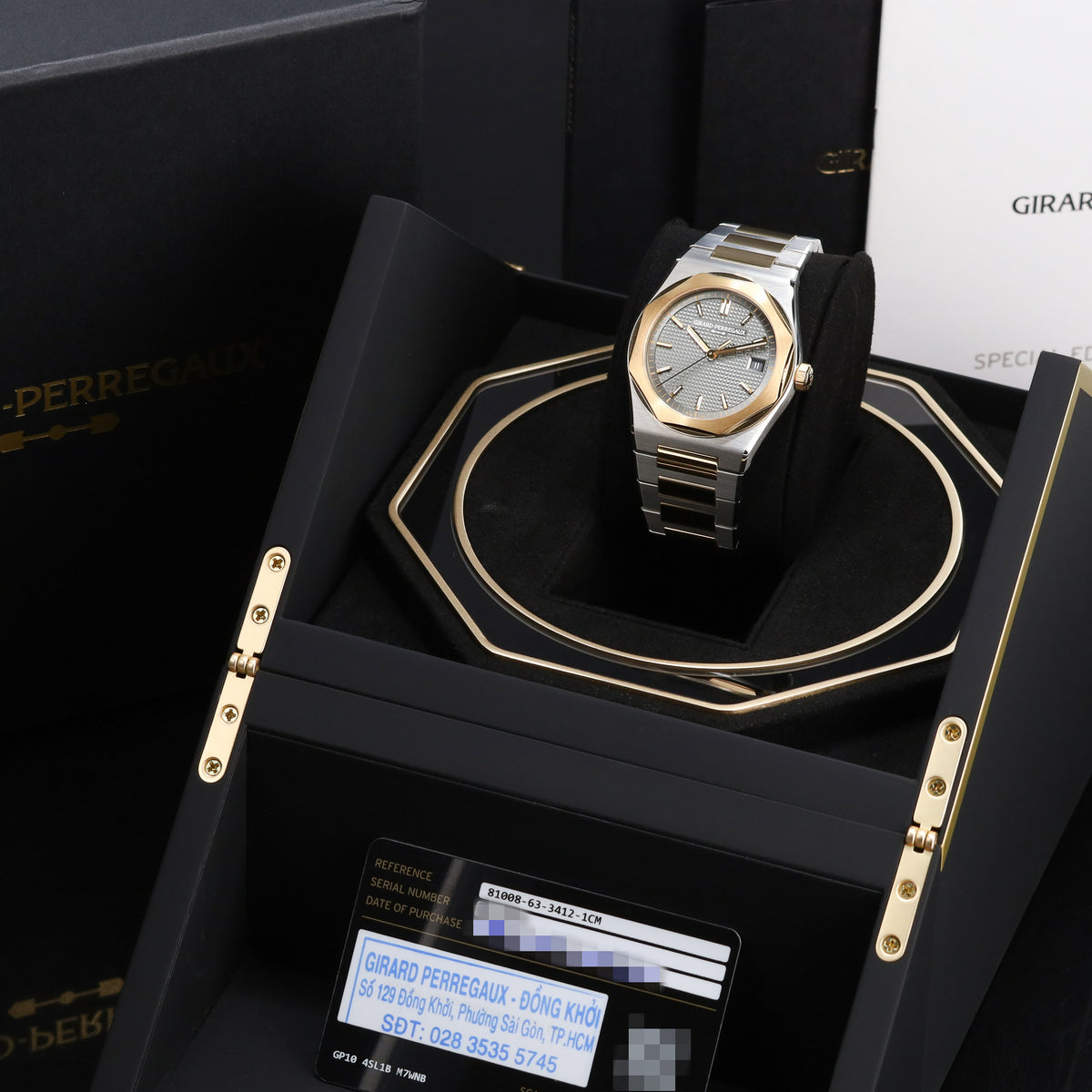 Girard-Perregaux Laureato 2026 Complete 39mm Stainless Steel Blue Clou de Paris Dial Stainless Steel with Yellow Gold Accents Bezel Two-Tone Stainless Steel and Yellow Gold Bracelet 81008-63-3412-1CM