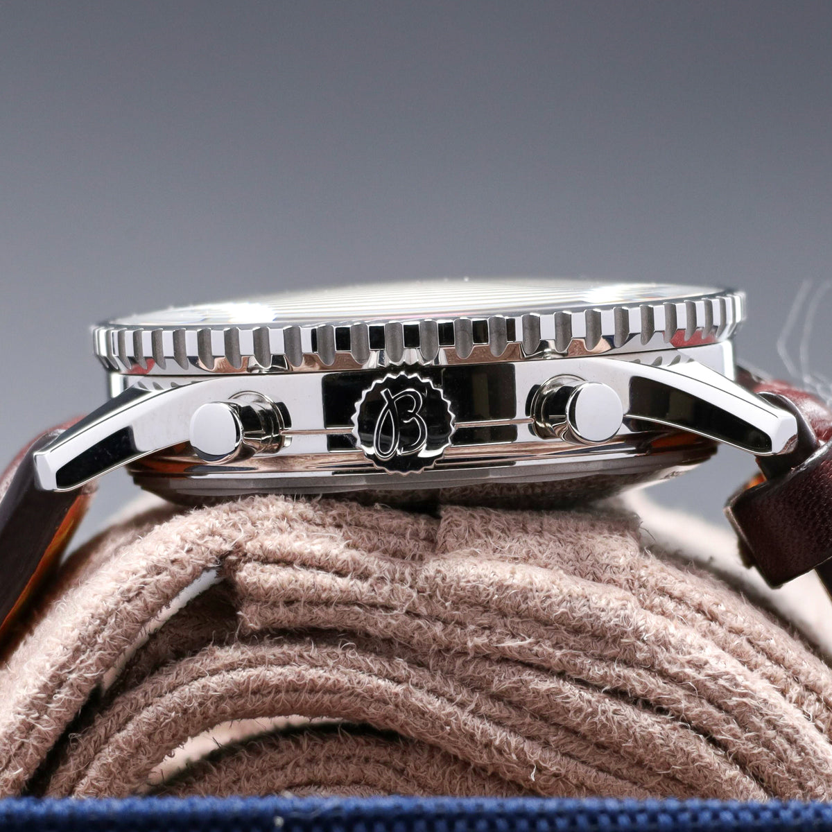 Breitling Navitimer 2022 Complete 43mm Stainless Steel Mercury Dial Stainless Steel Slide Rule Bezel Stainless Steel Bracelet A13324