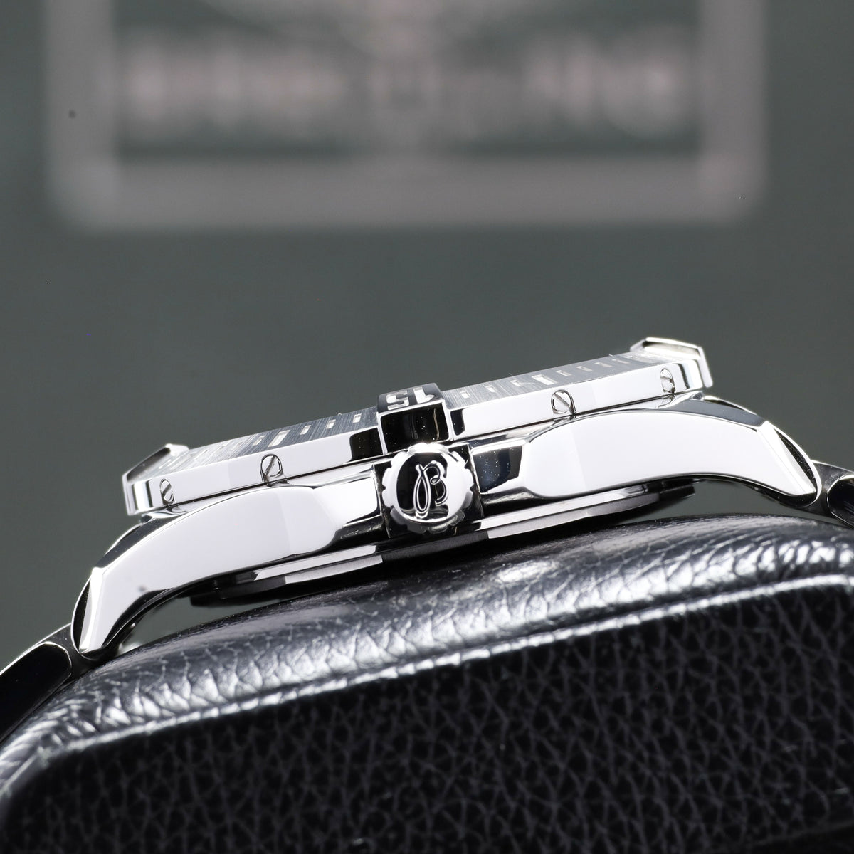 Breitling Colt 41 Automatic 2019 41mm Steel Case White Dial Steel Unidirectional Bezel Steel Bracelet A1731311