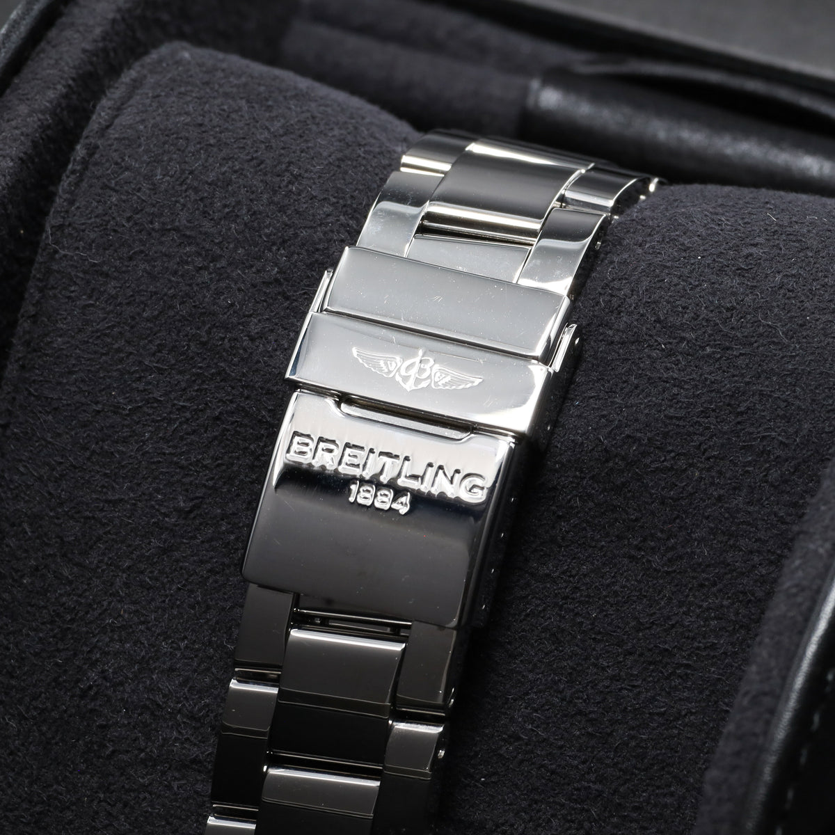 Breitling Colt 41 Automatic 2019 41mm Steel Case White Dial Steel Unidirectional Bezel Steel Bracelet A1731311