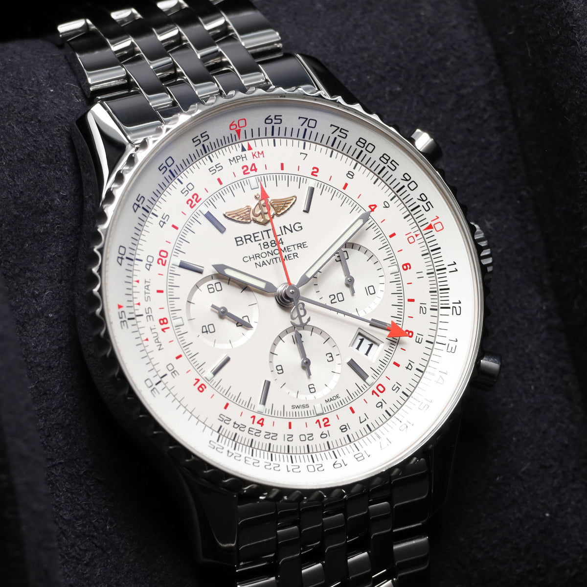 Breitling Chronometre Navitimer Complete 46mm Stainless Steel White Dial Stainless Steel Slide Rule Bezel Stainless Steel Bracelet  AB044121