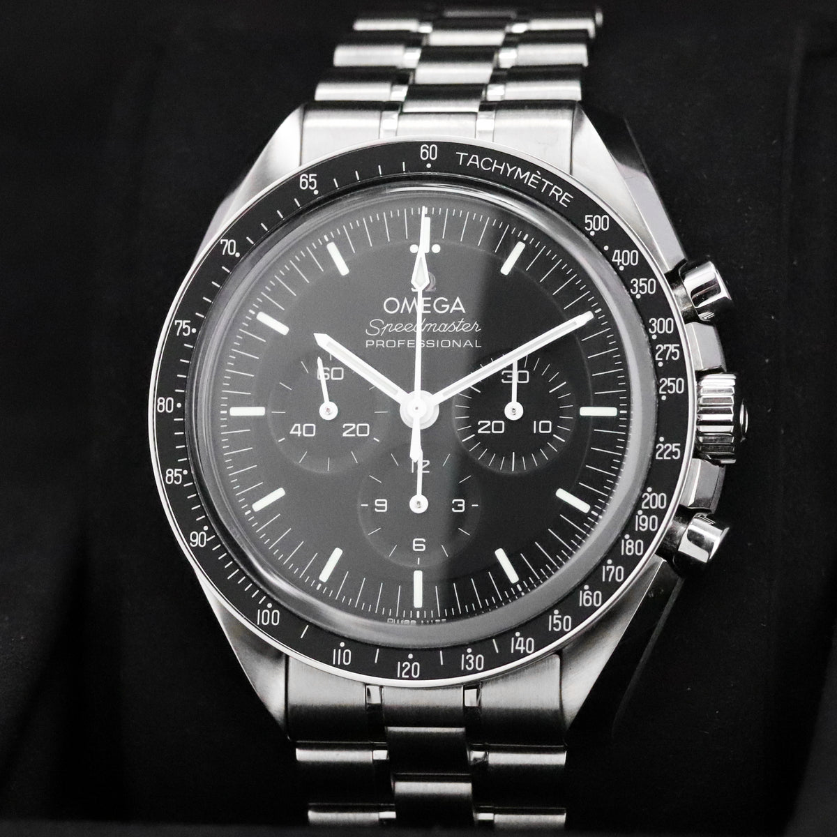 Omega Speedmaster Professional Moonwatch 42mm [COMPLETE SET] Black Dial Sapphire Steel Bracelet Exhibition 310.32.42.50.01.002