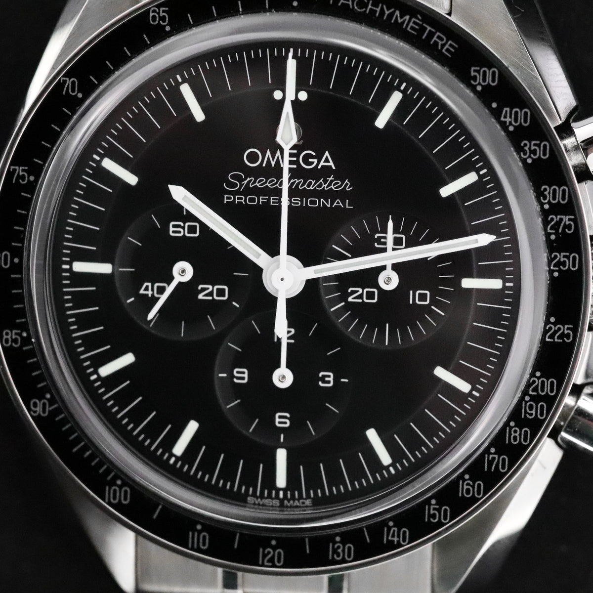 Omega Speedmaster Professional Moonwatch 42mm [COMPLETE SET] Black Dial Sapphire Steel Bracelet Exhibition 310.32.42.50.01.002