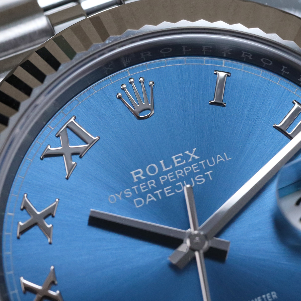 2025 Rolex Datejust 41 Azzurro Blue Roman Dial Fluted Jubilee 126334 Oyster Perpetual White Gold Oystersteel