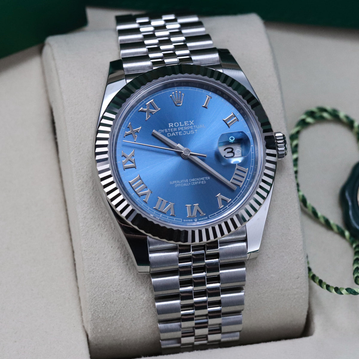 2025 Rolex Datejust 41 Azzurro Blue Roman Dial Fluted Jubilee 126334 Oyster Perpetual White Gold Oystersteel